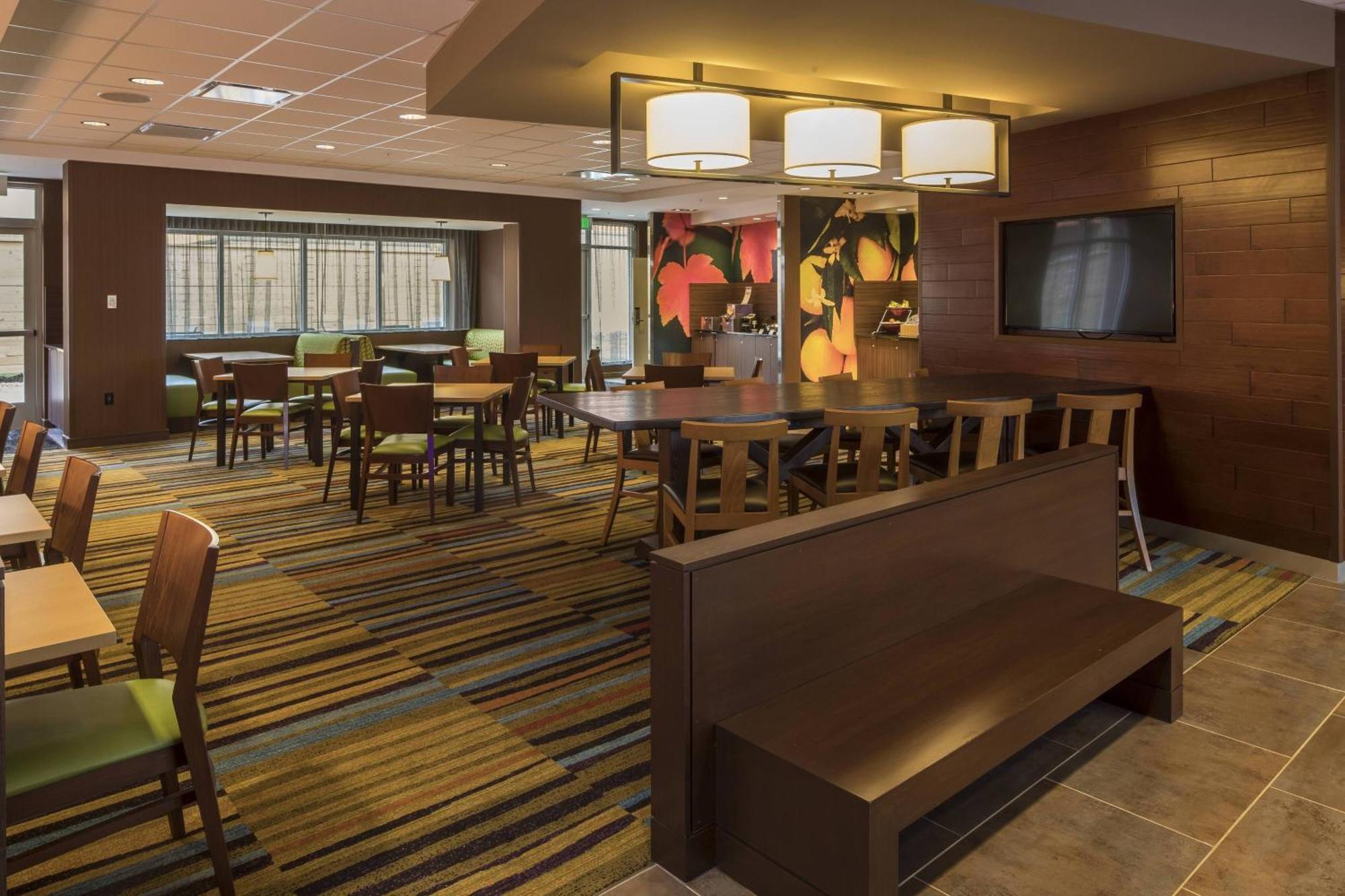 Fairfield Inn & Suites By Marriott Pittsburgh North/Mccandless Crossing McCandless Township Ngoại thất bức ảnh