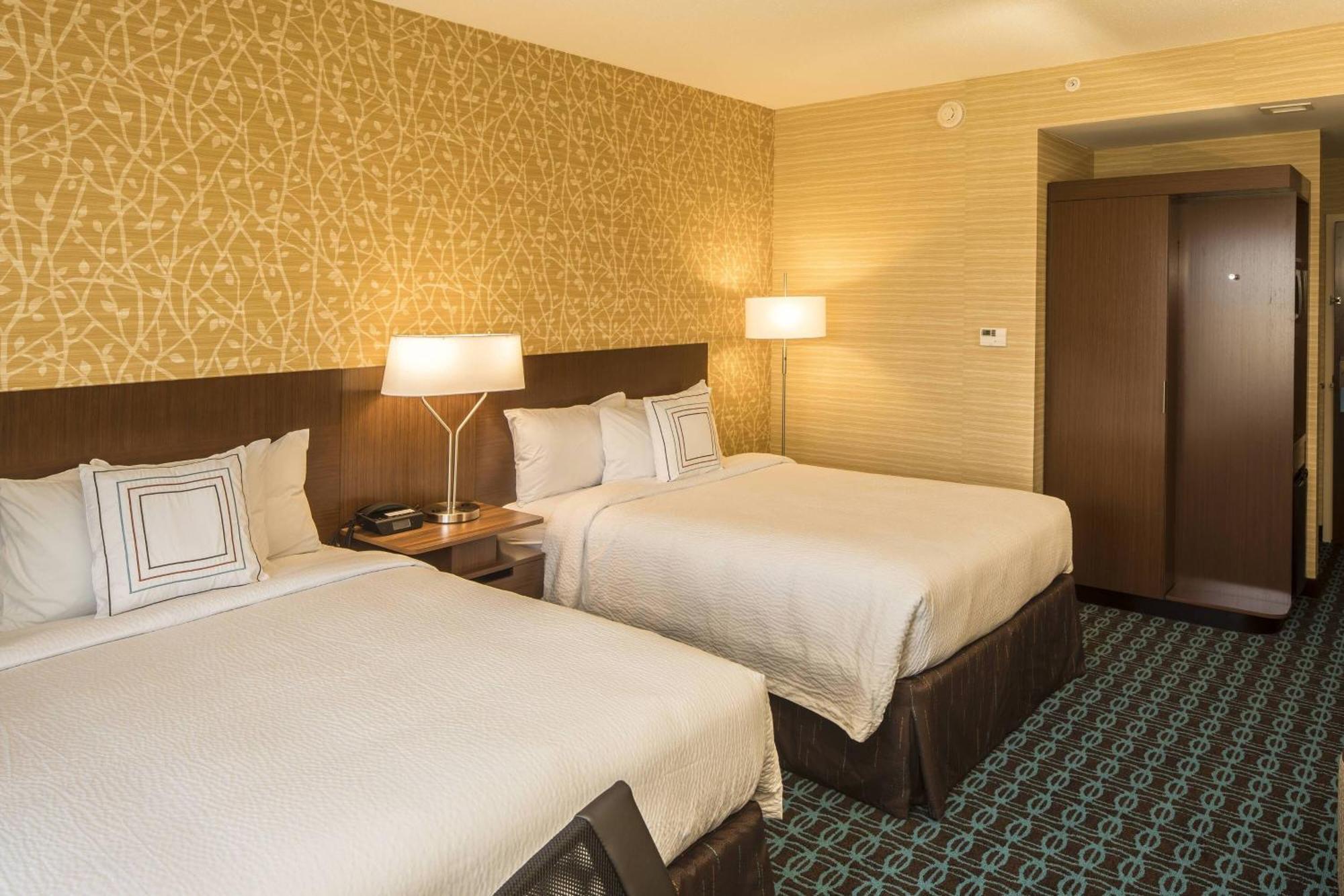 Fairfield Inn & Suites By Marriott Pittsburgh North/Mccandless Crossing McCandless Township Ngoại thất bức ảnh