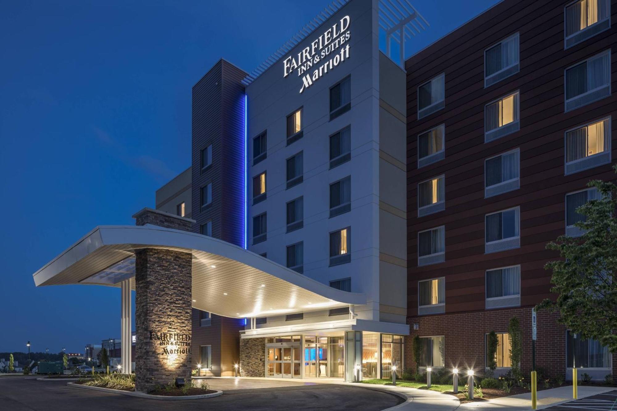 Fairfield Inn & Suites By Marriott Pittsburgh North/Mccandless Crossing McCandless Township Ngoại thất bức ảnh